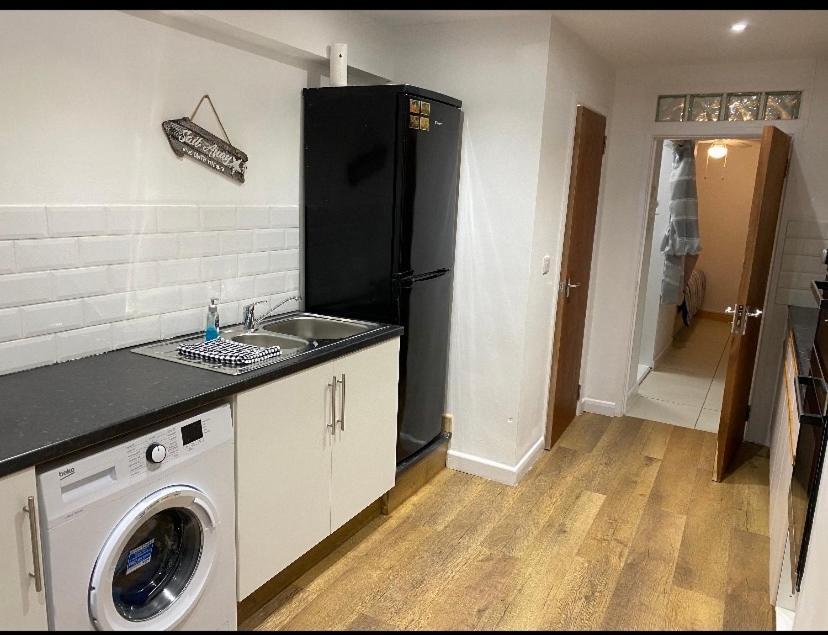 틴머스 Teign Treasure Trove 1Bed Groundfloor 2Mins 2Beach 아파트 외부 사진