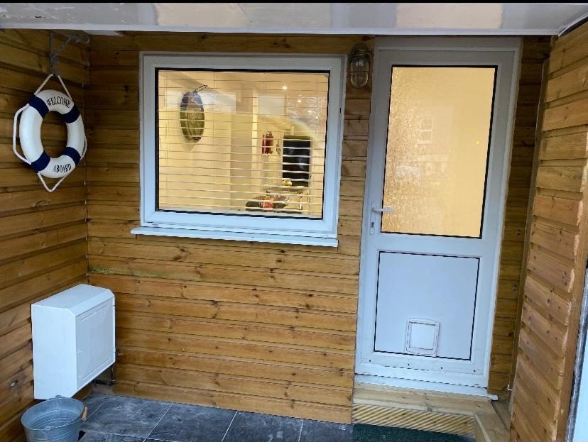 틴머스 Teign Treasure Trove 1Bed Groundfloor 2Mins 2Beach 아파트 외부 사진